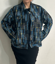 画像をギャラリービューアに読み込む, 絣暈し孔子に華模様紬【ケニジャン】
