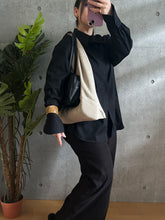 画像をギャラリービューアに読み込む, 白橡色【ケニあずま大】
