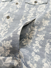 画像をギャラリービューアに読み込む, 縞唐花模様紬【ケニジャン】
