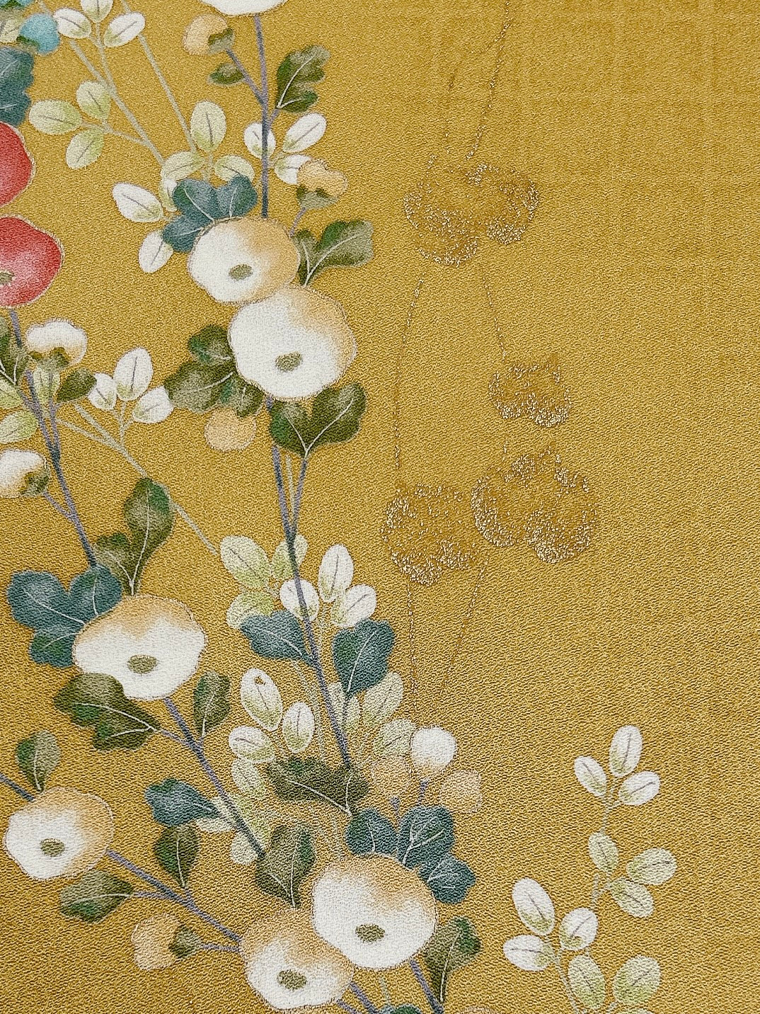 金彩縁に枝花草葉模様【ケニボレロ】