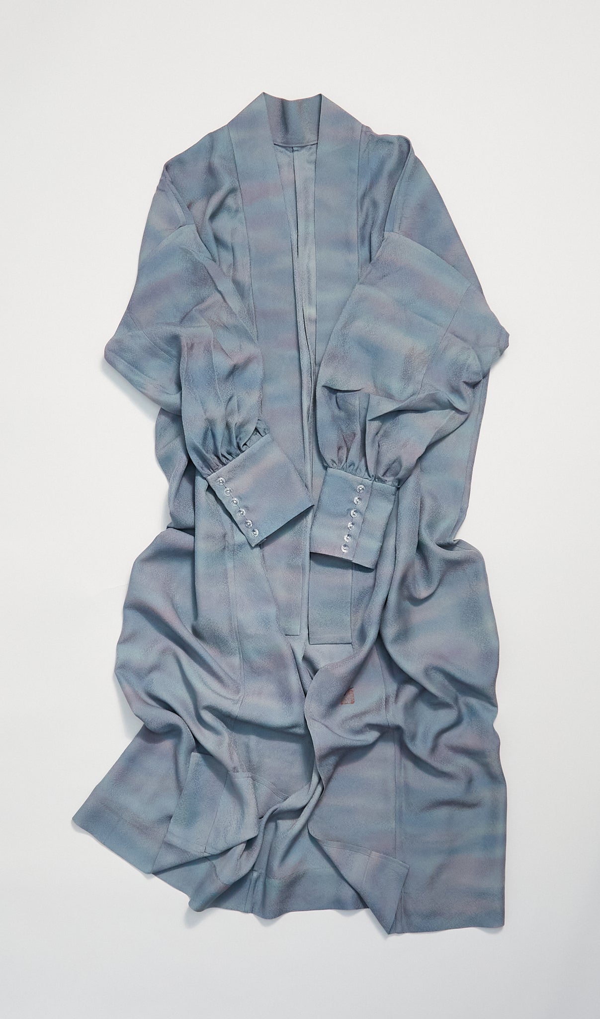 藍鼠に升花色の暈し模様(作家着物)【六つ釦】