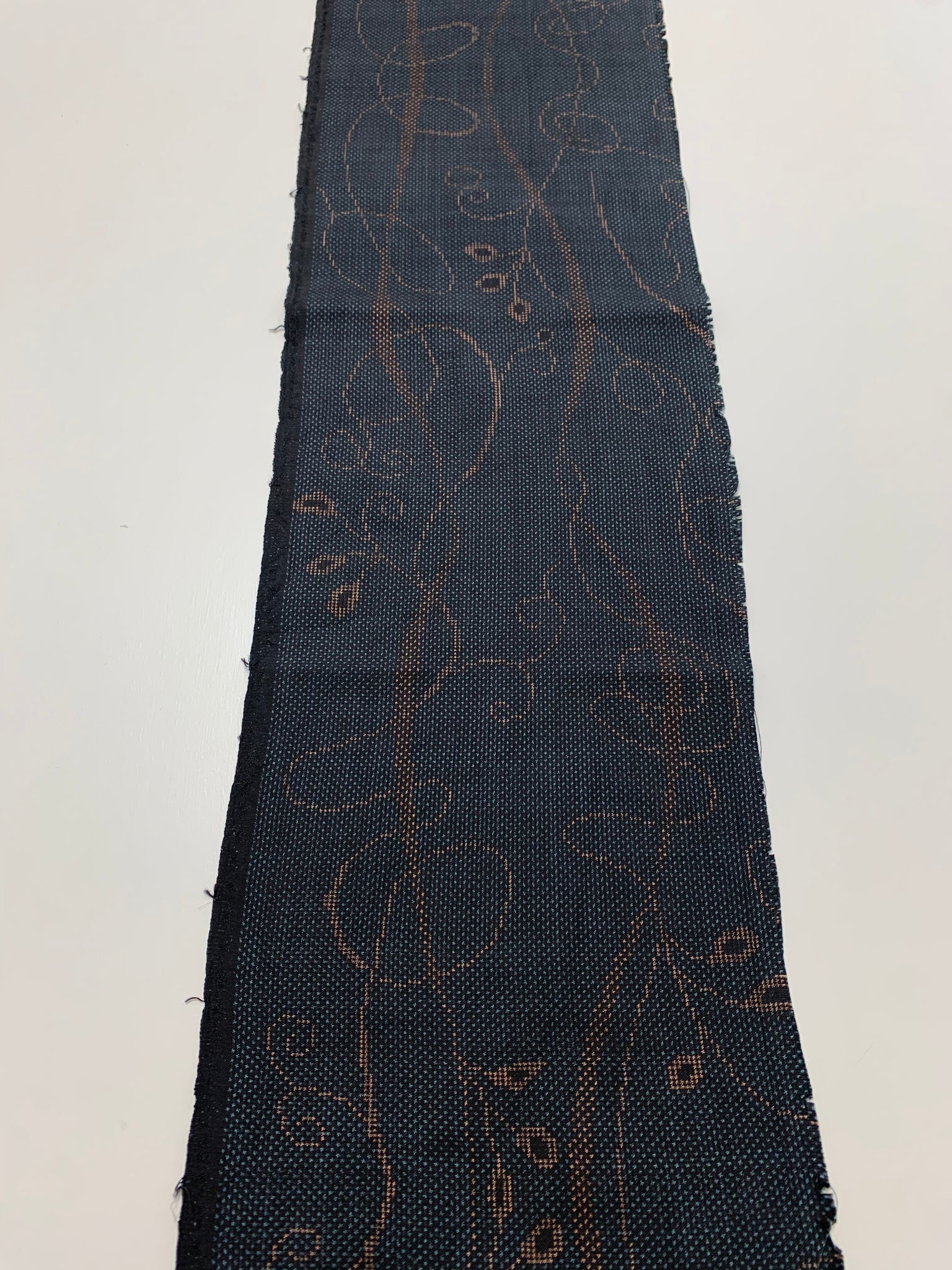 袋帯 型染 本草木 流水に花模様 薄麦藁色 KO-924 袋帯 型染 本草木 流水に花模様 薄麦藁色 KO-924