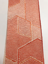 画像をギャラリービューアに読み込む, 亀甲に疋田模様総地紋
