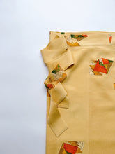 画像をギャラリービューアに読み込む, 色紙に風景模様総点地紋
