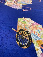 画像をギャラリービューアに読み込む, 御所車模様【シュッケニ】
